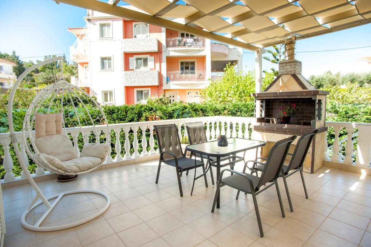 Nikos Apartments Spacious And Panoramic Аргостолион Экстерьер фото